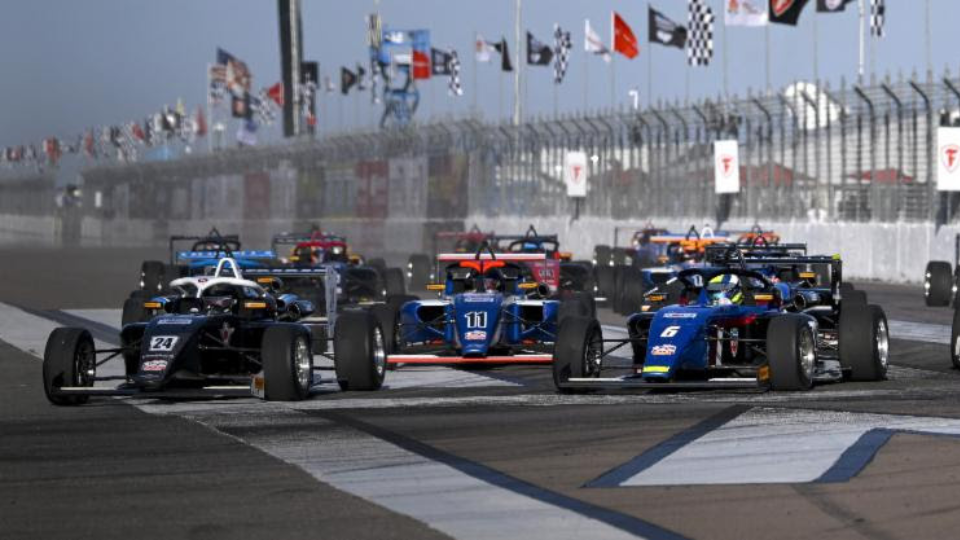 USF2000 Opens its Season  on the Streets of St. Petersburg